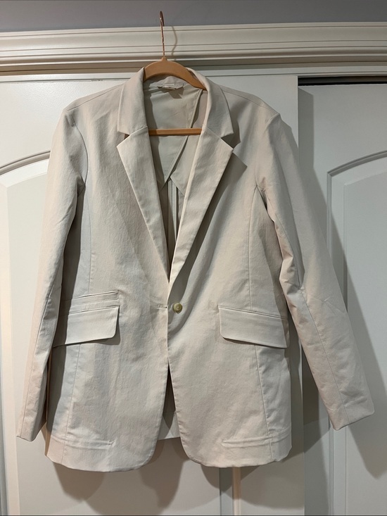 lululemon athletica Jackets & Blazers - Stone sport material blazer